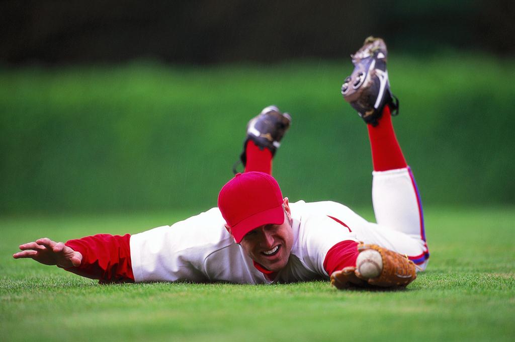 Baseball players get back pain relief non-surgically quicker.